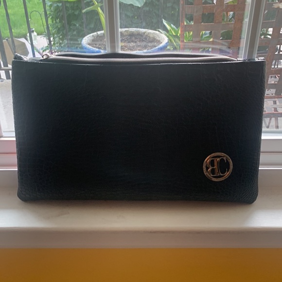 Hand painted Bag Crush clutch zip closure - Picture 5 of 8